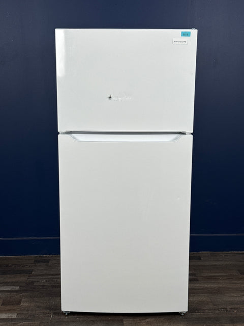 Frigidaire - 20 cu. ft. Garage Ready Top Freezer Refrigerator in White, ENERGY STAR