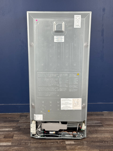 Frigidaire - 27.6 in. 14 cu. ft. Top Freezer Refrigerator in Fingerprint-Resistant Stainless Look, ENERGY STAR