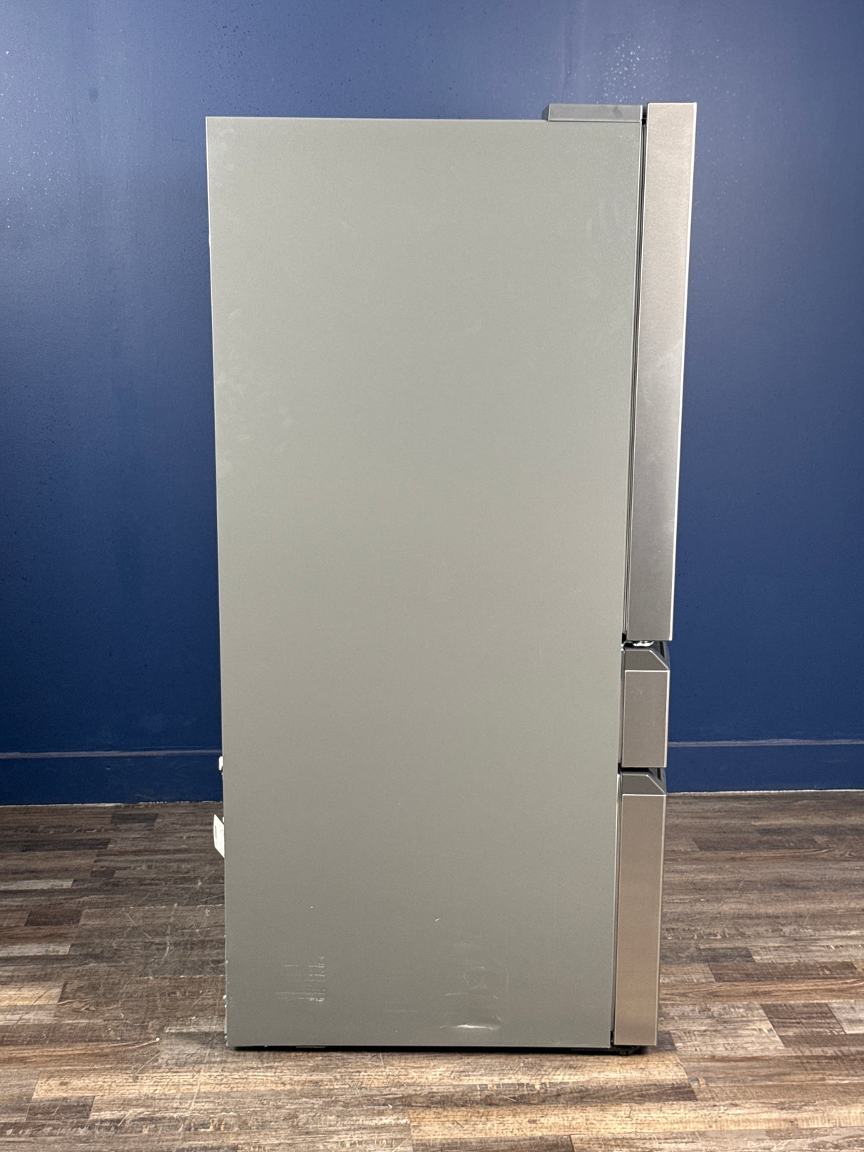 Frigidaire - 36 in. 26 cu. ft. Standard-Depth 4-Door French Door Refrigerator in Fingerprint-Resistant Stainless Steel Look