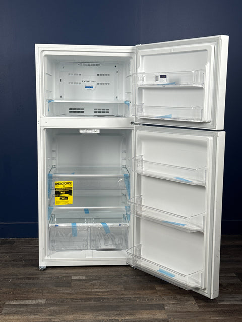 Frigidaire - 30 in. 20 cu. ft. Garage Ready Top Freezer Refrigerator in White