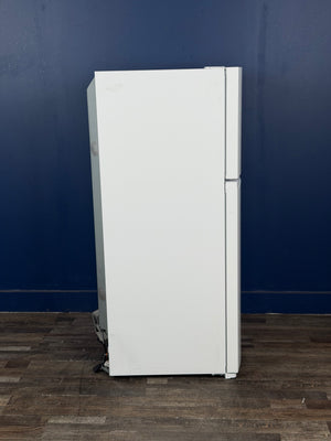 Frigidaire - 27.6 in. 14 cu. ft. Top Freezer Refrigerator in White, ENERGY STAR