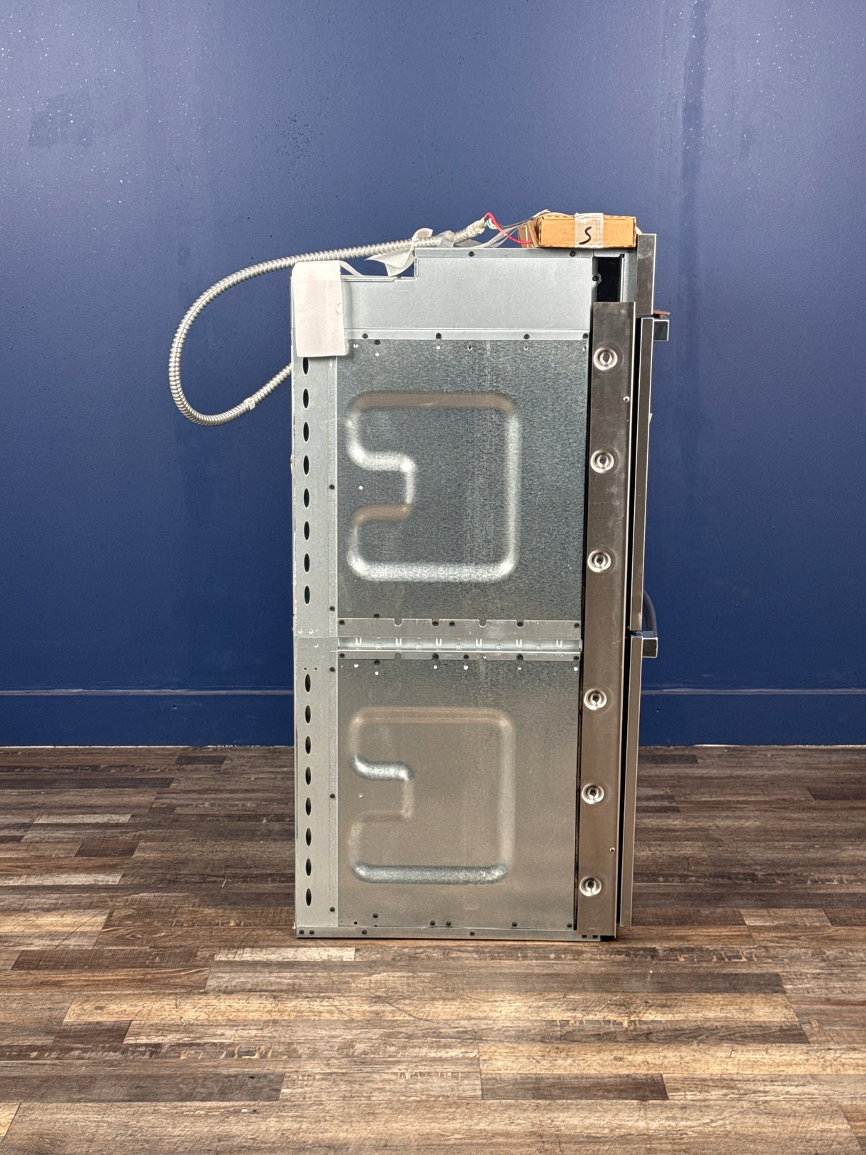 GE - 30 in. Double Smart Convection Wall Oven with No-Preheat Air Fry in Stainless Steel