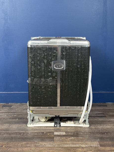 GE Cafe - 24 in. Built-In Smart Top Control Dishwasher in Matte White with Stainless Tub, Interior Lighting, 39 dBA