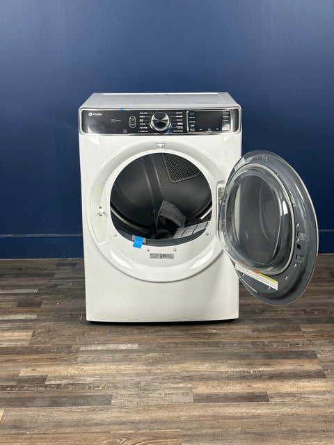 GE Profile - Profile 7.8 cu. ft. vented Gas Dryer in White with Steam and Sanitize Cycle, ENERGY STAR