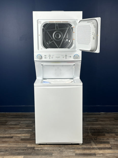 Frigidaire - 3.9 cu. ft. Washer and 5.6 cu. ft. Gas Dryer Combo in White with Quick Wash & Dry Cycle, MaxFill and Long Vent