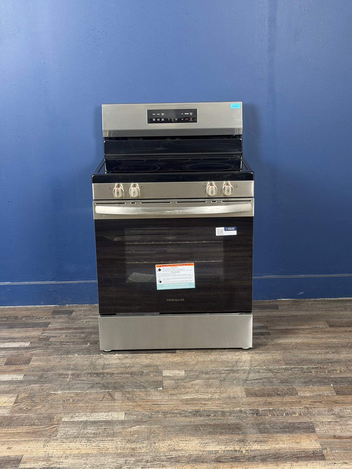 Frigidaire - 30 in. 5 Element Freestanding Electric Range in Stainless Steel with EvenTemp and Steam Clean