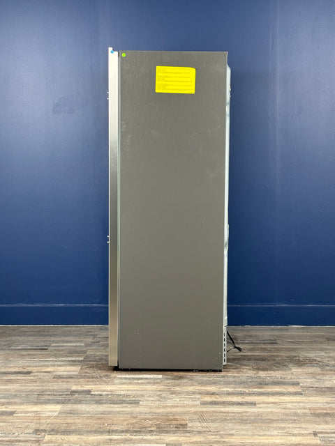 Frigidaire - Professional 19 cu. ft. Single Door Frost Free Upright Freezer in Smudge-Proof Stainless Steel, ENERGY STAR