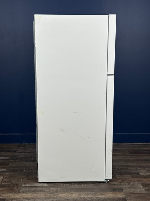 Frigidaire - 30 in. 20 cu. ft. Garage Ready Top Freezer Refrigerator in White