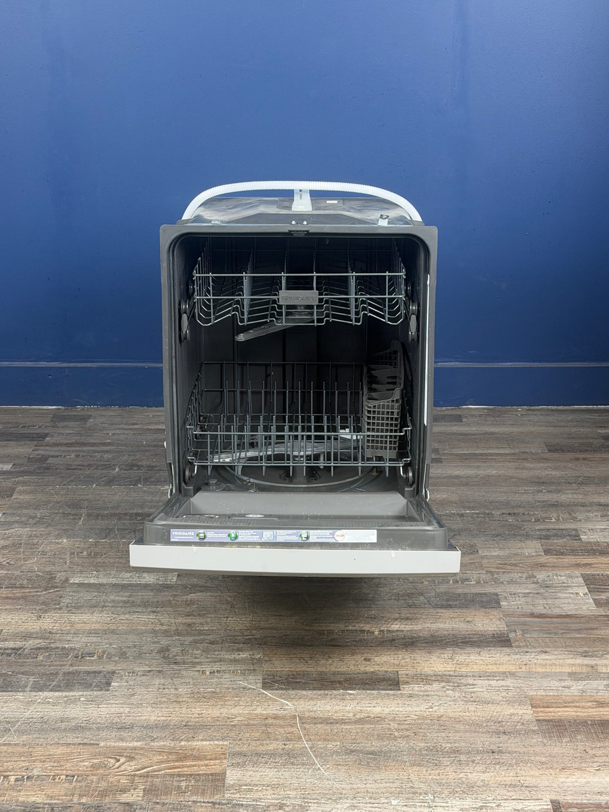 Frigidaire - 24 in Front Control Built-In Tall Tub Dishwasher in Stainless Steel with 4-cycles and DishSense Sensor Technology