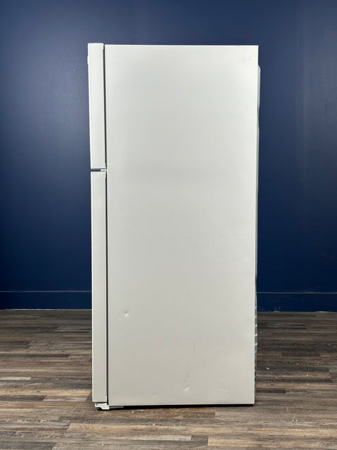 Frigidaire - 20 cu. ft. Garage Ready Top Freezer Refrigerator in White, ENERGY STAR