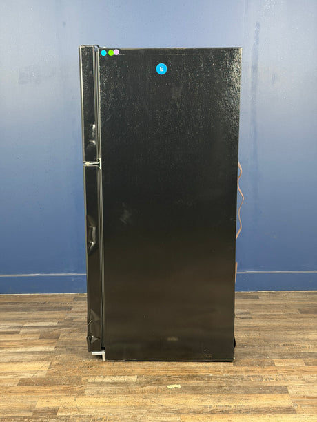 GE - 21.9 Cu. Ft. Top-Freezer Refrigerator in Black