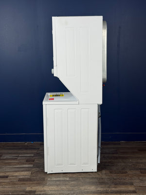 Frigidaire - 3.9 cu. ft. Washer and 5.6 cu. ft. Gas Dryer Combo in White with Quick Wash & Dry Cycle, MaxFill and Long Vent