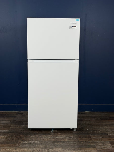 Frigidaire - 29.7 in. 19 cu. ft. Standard Depth Garage Ready Top Freezer Refrigerator in White w/ Humidity-Controlled Crisper Drawers
