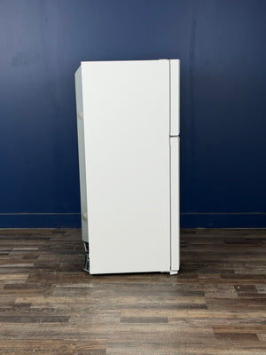 Frigidaire - 27.6 in. 14 cu. ft. Frost Free Top Freezer Refrigerator in White with EvenTemp Cooling System