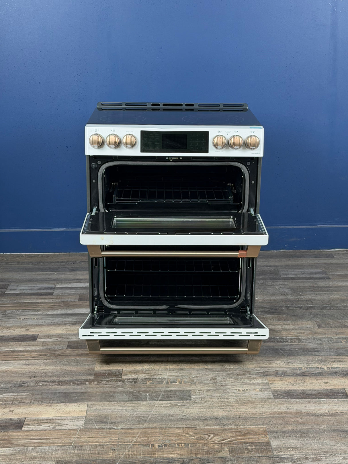 GE Cafe - 30 in. 4 Burner Element Smart Slide-In Electric Range in Matte White with True Convection, Air Fry