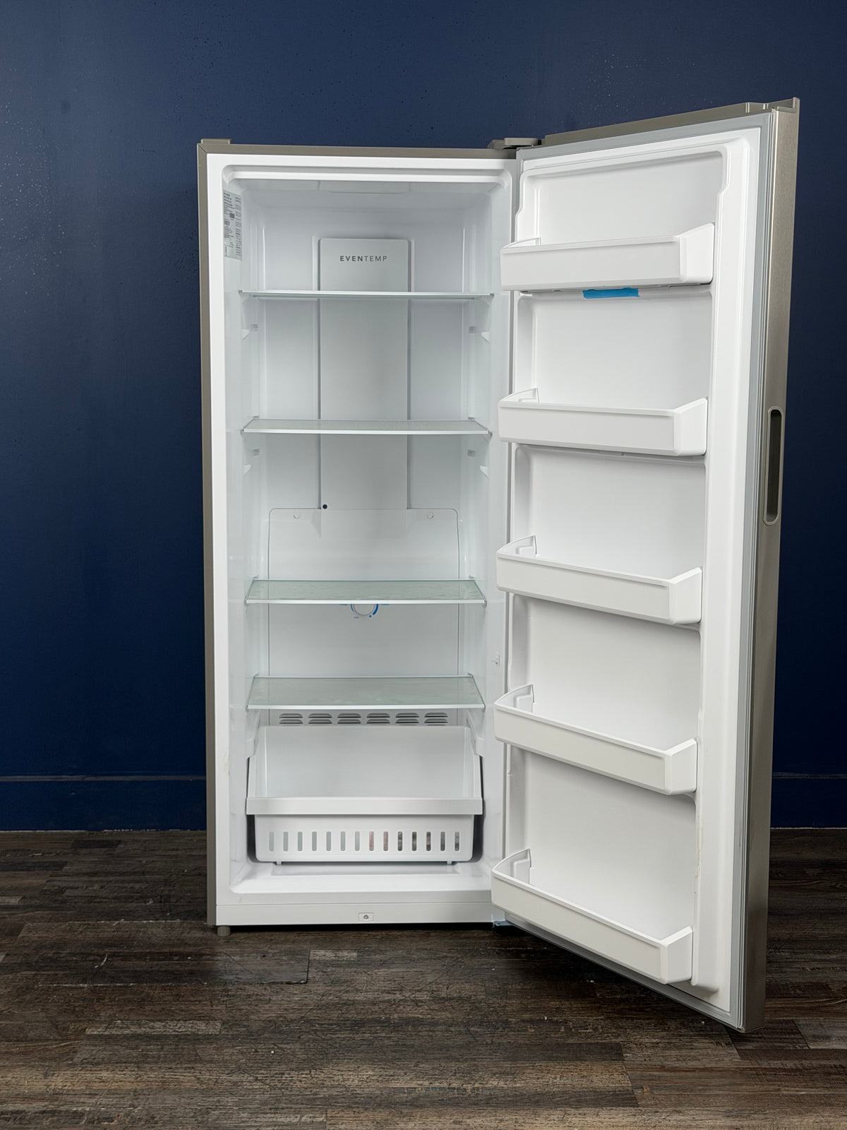 Frigidaire - 16 cu. ft. Garage Ready Convertible Frost Free Upright Freezer in Fingerprint-Resistant Stainless Steel Look