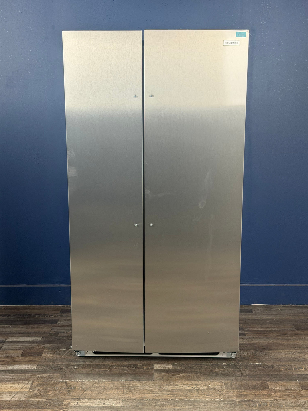 Frigidaire - 36 in. 26 cu. ft. Standard Depth Side-by-Side Refrigerator in Stainless Steel with CrispSeal Crispers