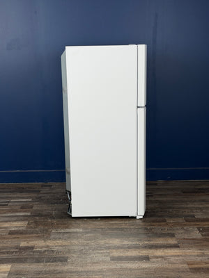 Frigidaire - 27.6 in. 14 cu. ft. Frost Free Top Freezer Refrigerator in White with EvenTemp Cooling System