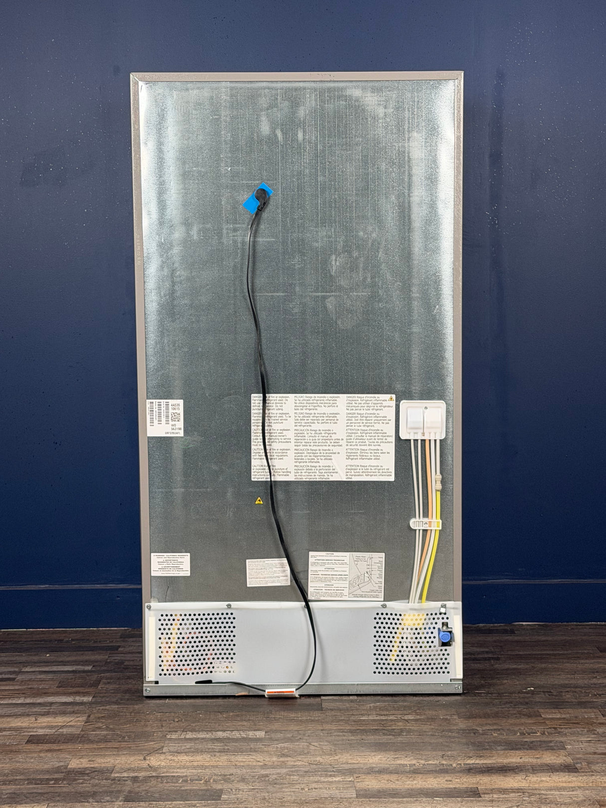 Frigidaire - 36 in. Gallery 28 cu. ft. Standard Depth French Door Refrigerator in Smudge-Proof Stainless Steel