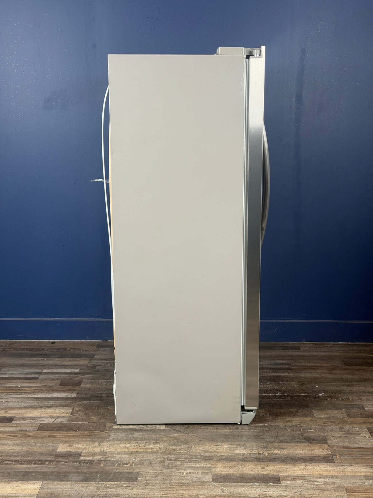 Frigidaire - Gallery 36 in. 22.3 cu. ft. Counter Depth Side-by-Side Refrigerator in Smudge-Proof Stainless Steel, ENERGY STAR