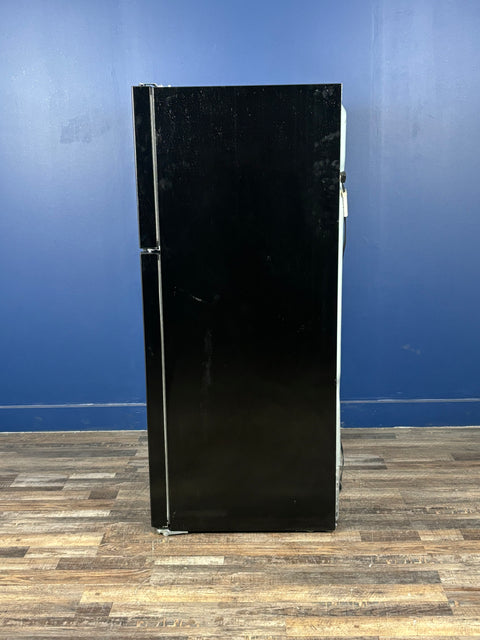 Frigidaire - 30 in. 18.3 cu. ft. Garage Ready Top Freezer Refrigerator in Black, ENERGY STAR