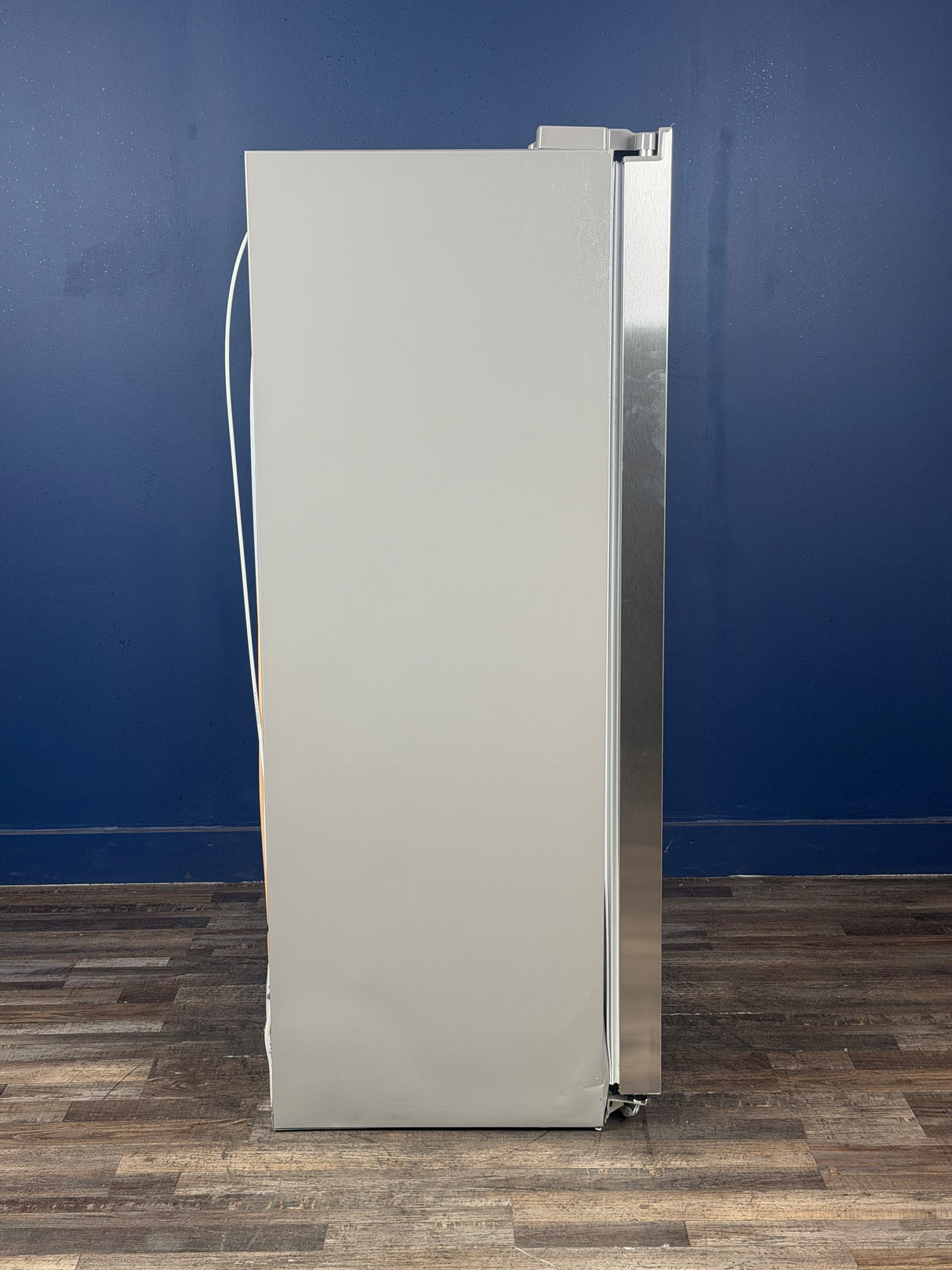 Frigidaire - 36.1 in. 22.3 cu. ft. Counter Depth Side-by-Side Refrigerator in Stainless Steel