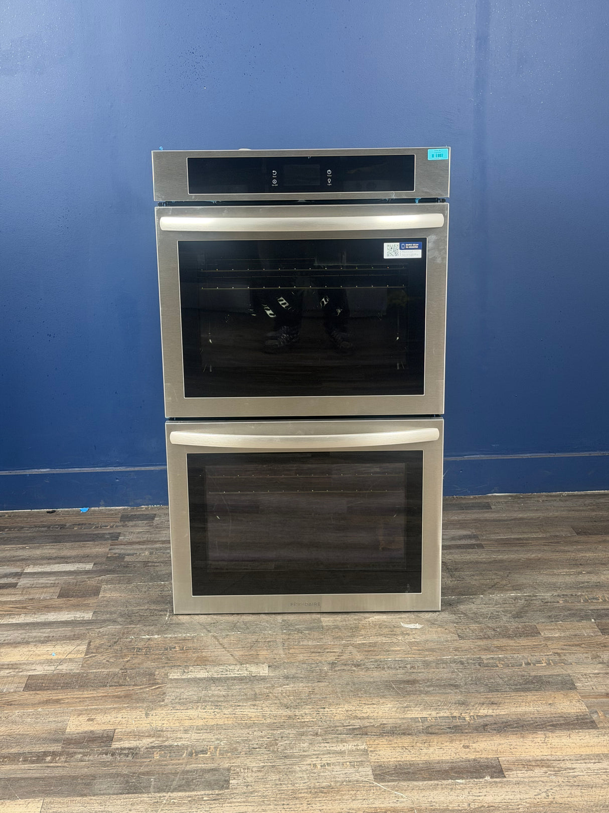 Frigidaire - 30 in. Double Electric Built-In Wall Oven with Convection in Stainless Steel