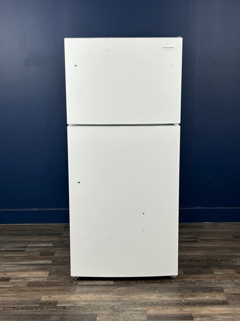Frigidaire - 30 in. 20 cu. ft. Garage Ready Freestanding Top Freezer Refrigerator in White, ENERGY STAR
