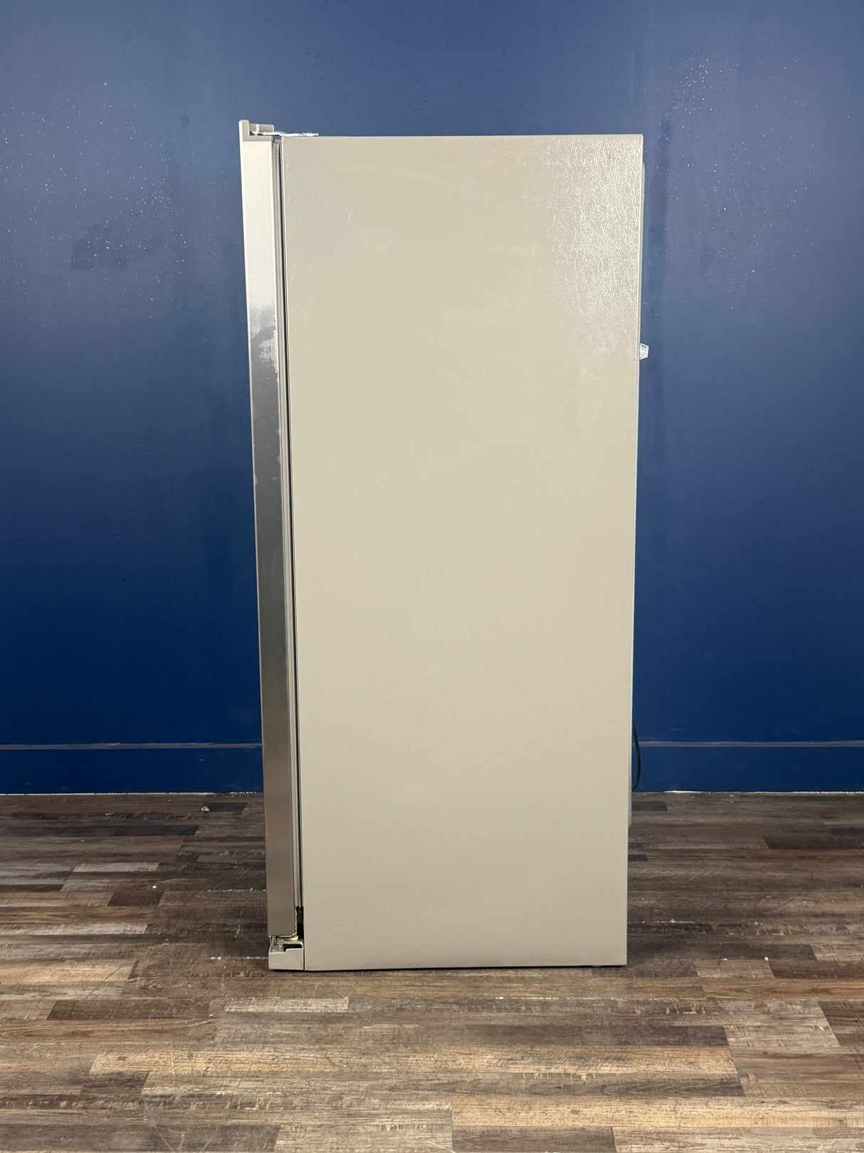Whirlpool - 24.6 cu. ft. Side by Side Refrigerator in Monochromatic Stainless Steel