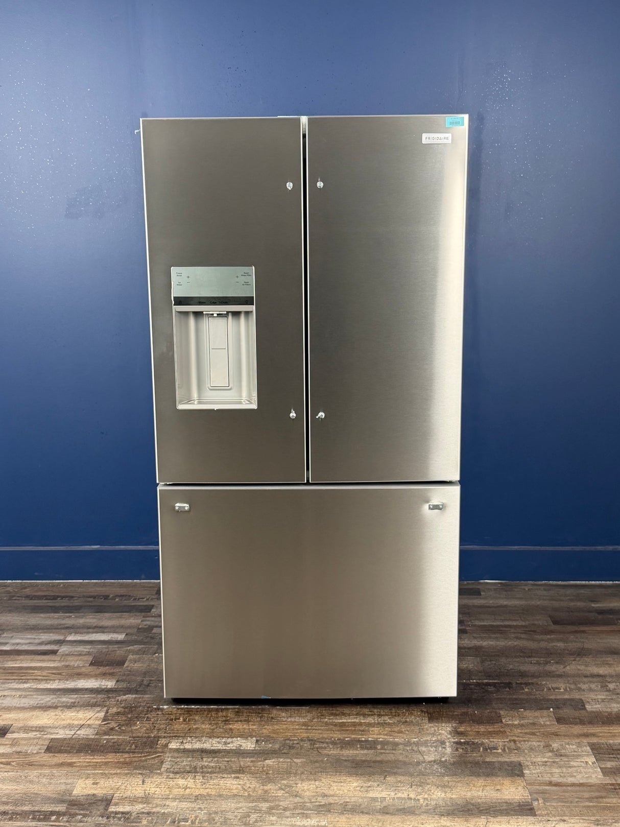 Frigidaire - 28 Cu. Ft. Standard Depth French Door Refrigerator in Stainless Steel, ENERGY STAR