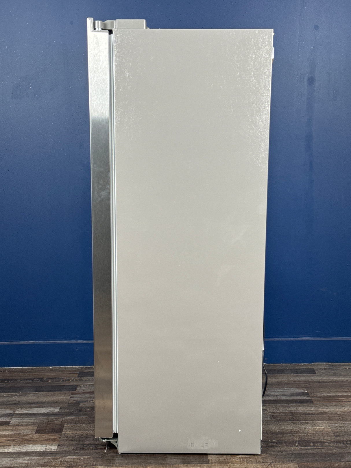 Frigidaire - 36.1 in. 22.3 cu. ft. Counter Depth Side-by-Side Refrigerator in Stainless Steel