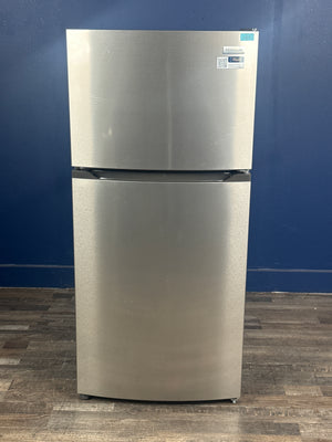Frigidaire - 27.6 in. 14 cu. ft. Top Freezer Refrigerator in Fingerprint-Resistant Stainless Look, ENERGY STAR