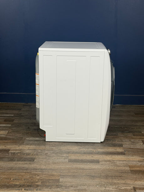Electrolux - 8 cu. ft. White Front Load Perfect Steam Gas Dryer with LuxCare Dry and Instant Refresh