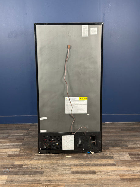 GE - 21.9 Cu. Ft. Top-Freezer Refrigerator in Black
