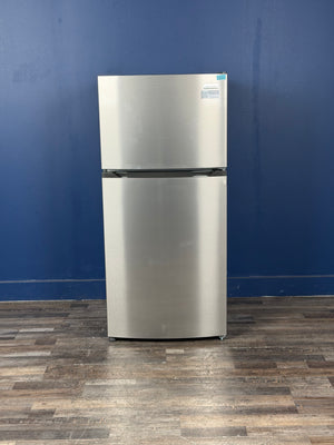 Frigidaire - 27.6 in. 14 cu. ft. Top Freezer Refrigerator in Fingerprint-Resistant Stainless Look, ENERGY STAR