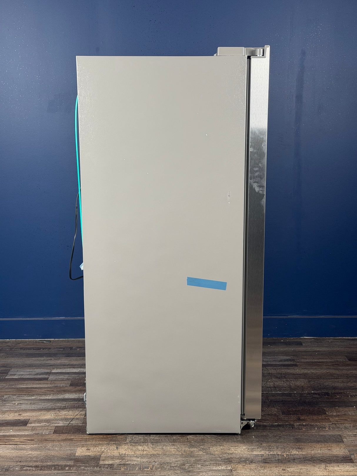 Frigidaire - 33 in. 22.3 cu. ft. Standard Depth Side by Side Refrigerator in Stainless Steel
