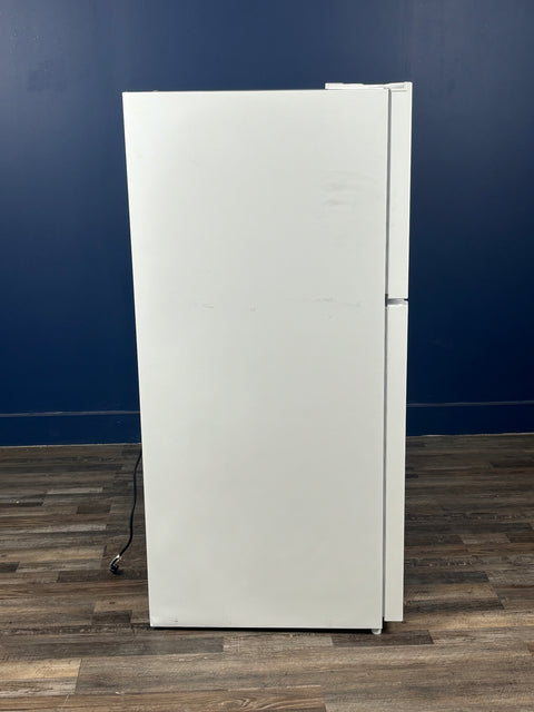 Frigidaire - 12 cu. ft. Garage Ready Top Freezer Refrigerator in White, ENERGY STAR