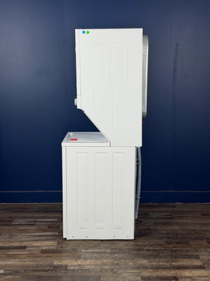Frigidaire - 3.9 cu. ft. Washer and 5.6 cu. ft. Gas Dryer Combo in White with Quick Wash & Dry Cycle, MaxFill and Long Vent