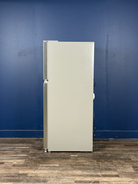 Frigidaire - 29.7 in 19 cu. ft. Standard Depth Garage Ready Top Freezer Refrigerator in Fingerprint-Resistant Stainless Steel Look