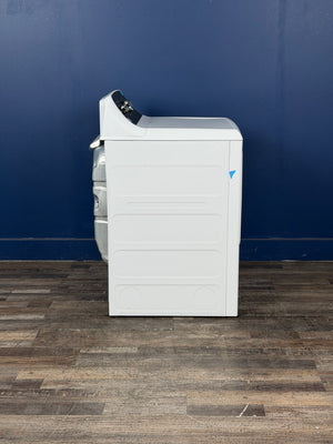 GE - 7.2 cu. ft. vented Electric Dryer in White with Auto Dry and Extended Tumble