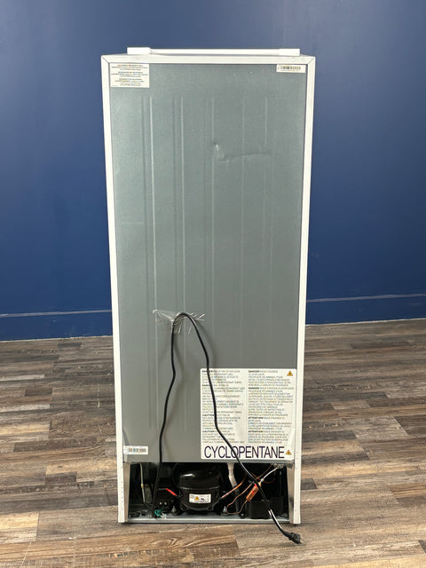 Frigidaire - 12 cu. ft. Garage Ready Top Freezer Refrigerator in White, ENERGY STAR