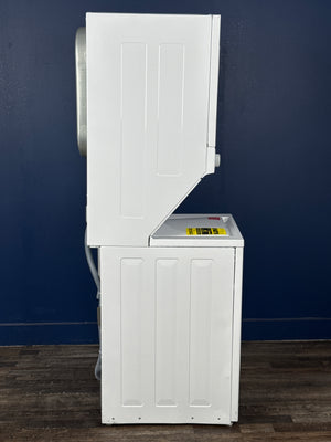 Frigidaire - 3.9 cu. ft. Washer and 5.6 cu. ft. Gas Dryer Combo in White with Quick Wash & Dry Cycle, MaxFill and Long Vent