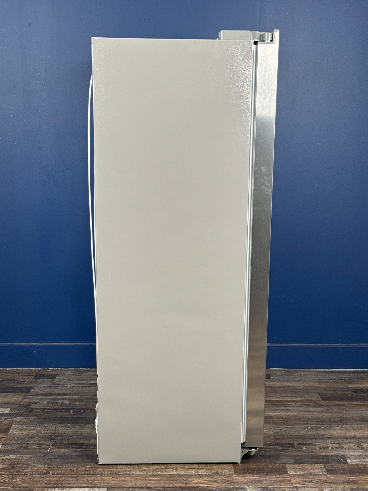 Frigidaire - 36.1 in. 22.3 cu. ft. Counter Depth Side-by-Side Refrigerator in Stainless Steel