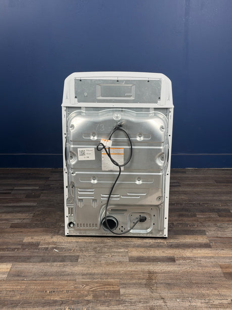 GE - 7.2 cu. ft. vented Gas Dryer in White with Auto Dry and 120ft Venting