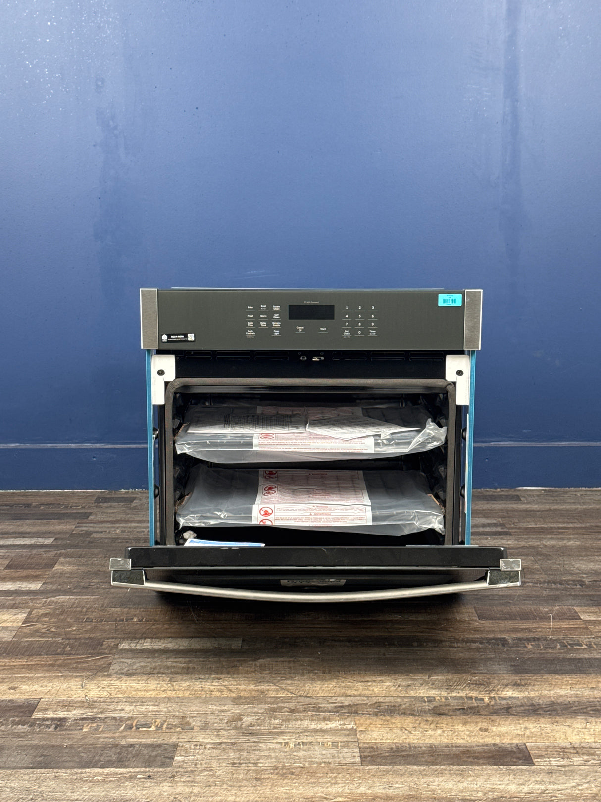 GE - 30 in. Smart Single Electric Wall Oven Self-Cleaning in Stainless Steel