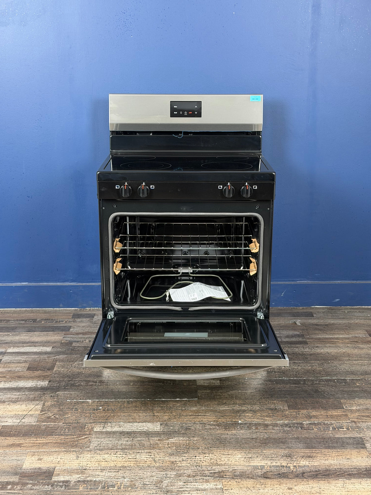 Frigidaire - 30in 4 Element Rear Control Free-Standing Electric Range in Stainless Steel with 2-in-1 Dual Expandable Element