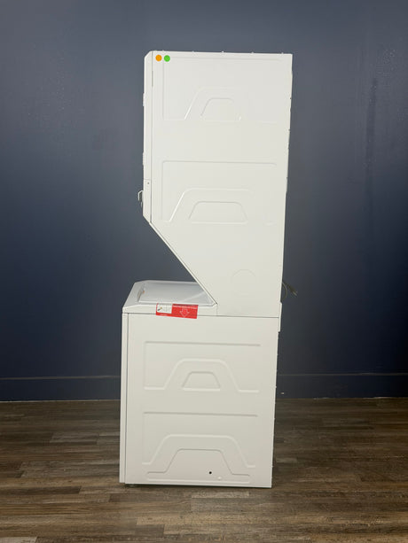GE - 2.3 cu. ft. Washer 4.4 cu. ft. Gas Dryer Combo in White