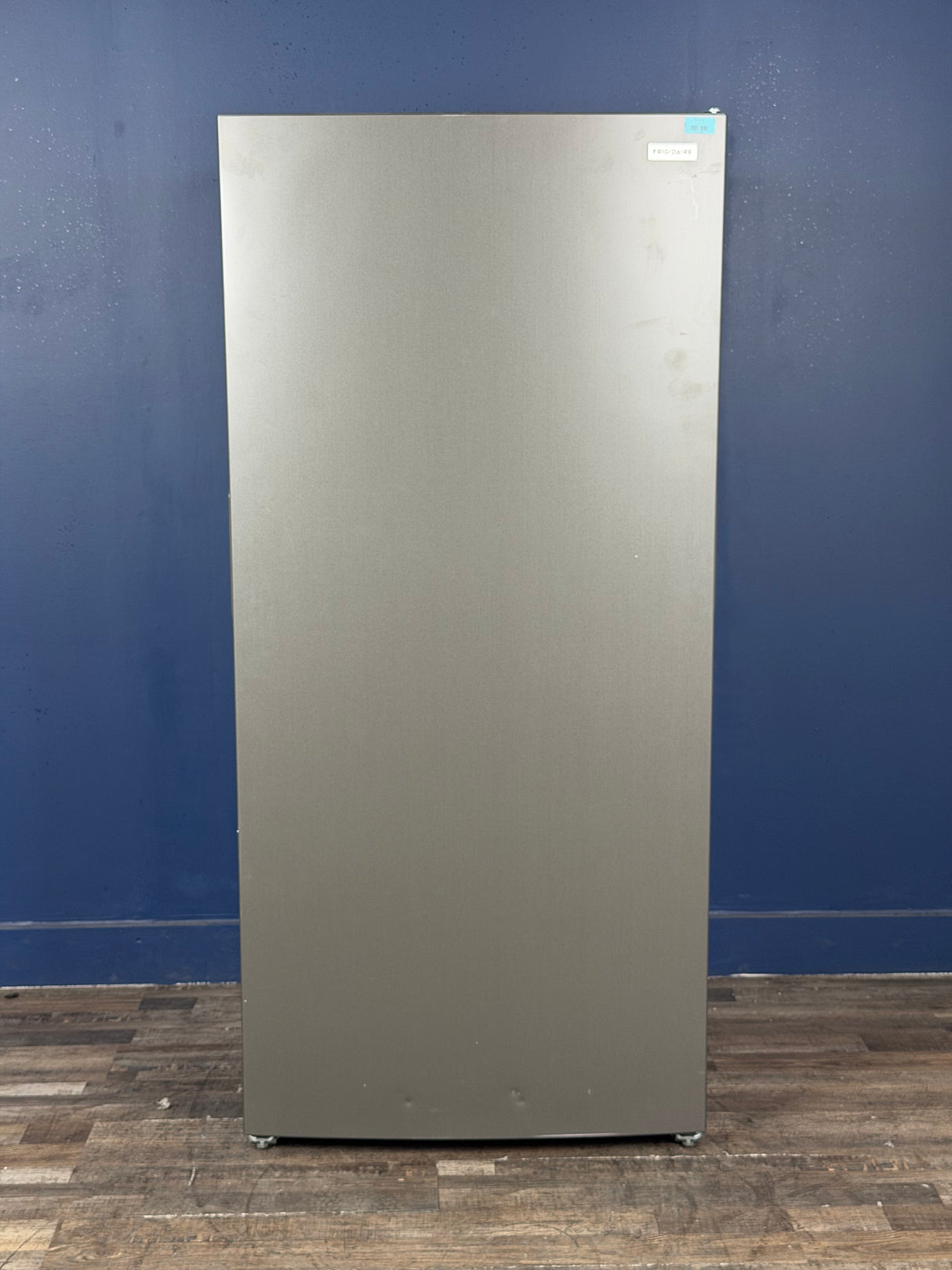 Frigidaire - 32.6 in. 20 cu. ft. Frost Free Defrost, Garage Ready Upright Freezer in Carbon