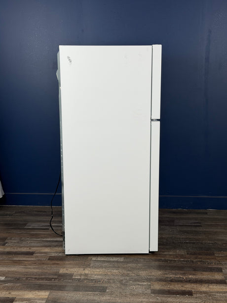 Frigidaire - 20 cu. ft. Garage Ready Top Freezer Refrigerator in White, ENERGY STAR