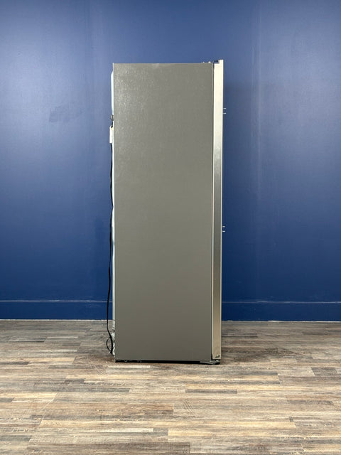 Frigidaire - Professional 19 cu. ft. Single Door Frost Free Upright Freezer in Smudge-Proof Stainless Steel, ENERGY STAR